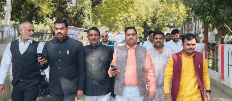 VijayDwivedi-slider-4